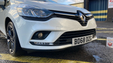 Renault Clio 0.9 TCE 75 Iconic 5dr Petrol Hatchback